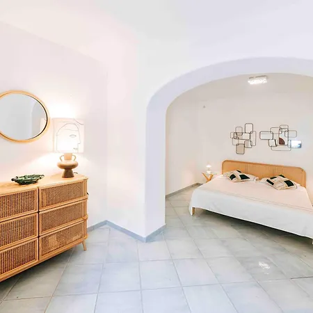 Grotta Leone *