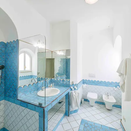 Grotta Leone Vila Ischia